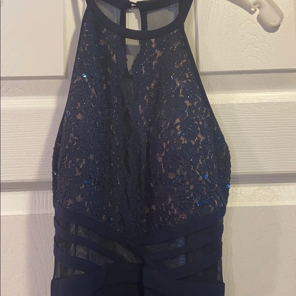 Prom dress - Picture 2 of 5